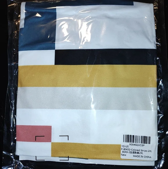 Geometric Patterned Maxi Dress - Picture 2 of 4